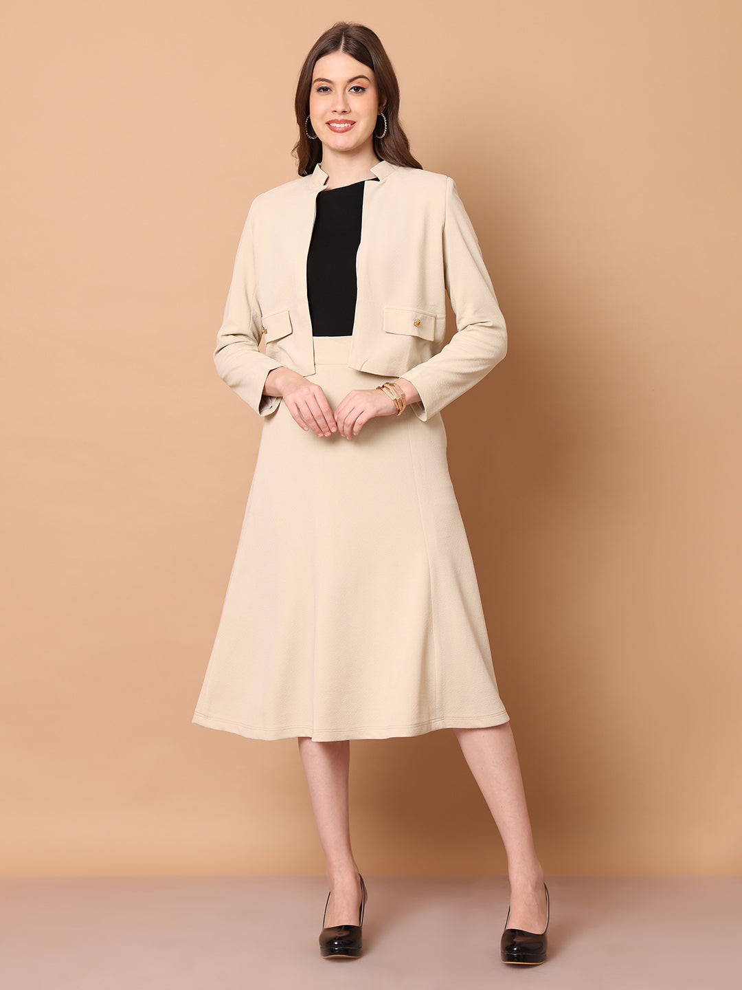 Triumph Mandarin Collar Crop Blazer (Beige)