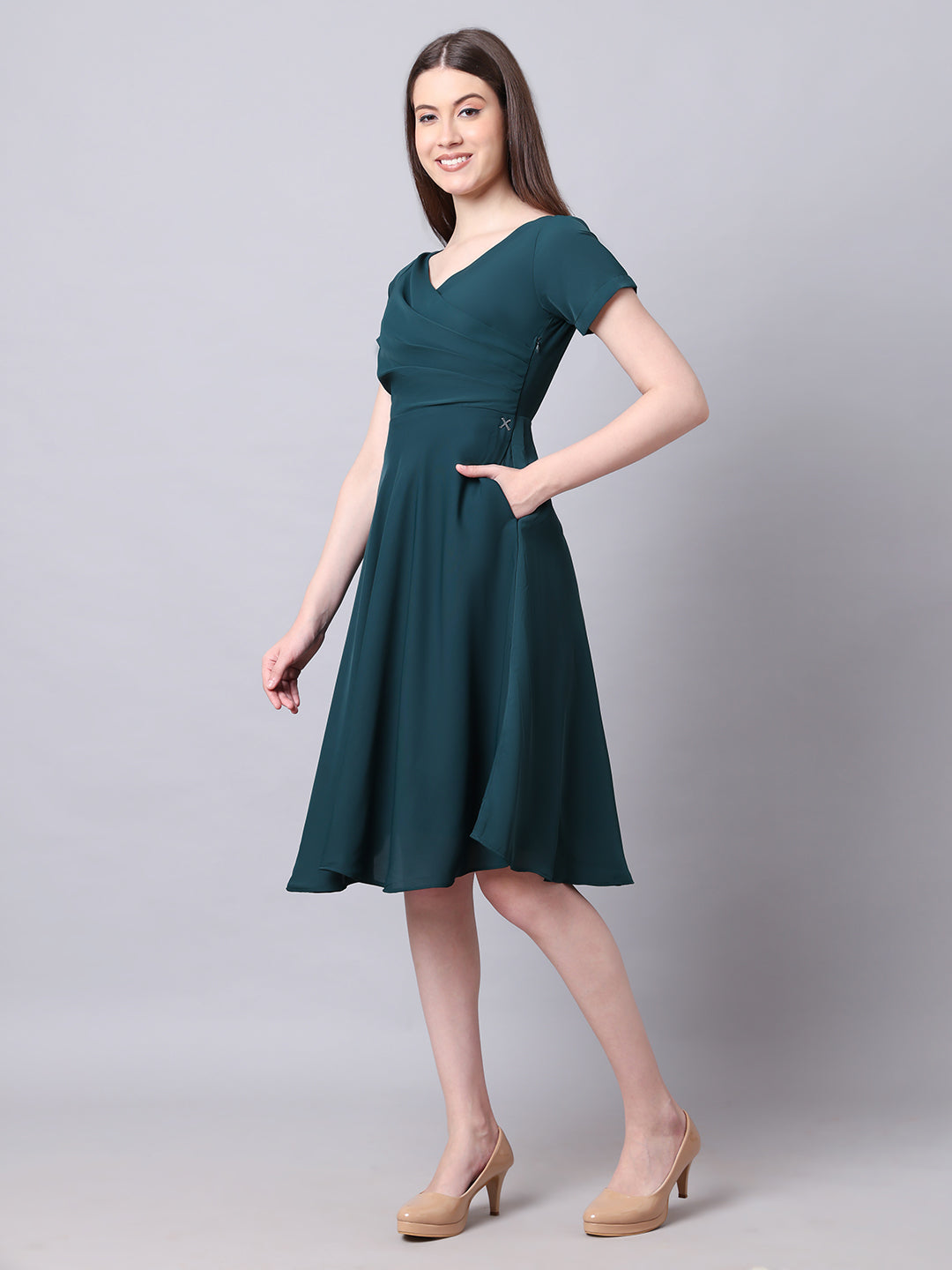 Intrepid V-Neck Front Pleat Dress with Pockets ( Emerald)