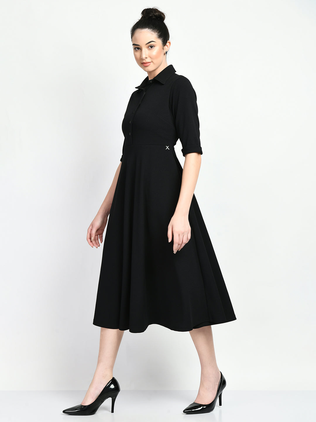 Serenity Fit and Flared Shirt Midi Dress (Black)